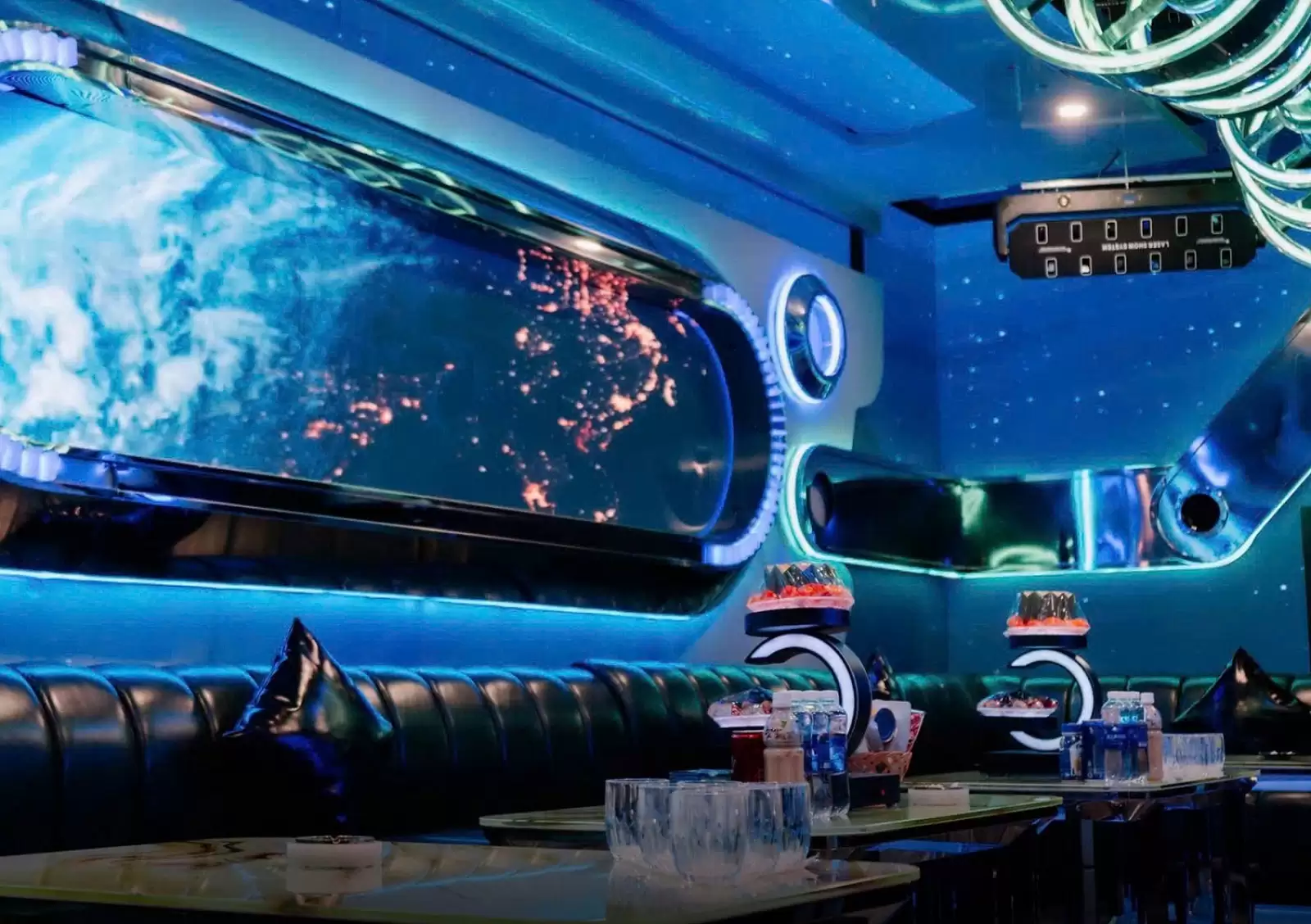 Review Karaoke Sing KTV 65 Thái Thịnh – Có thật sự là quán hát đáng trải nghiệm nhất Đống Đa?