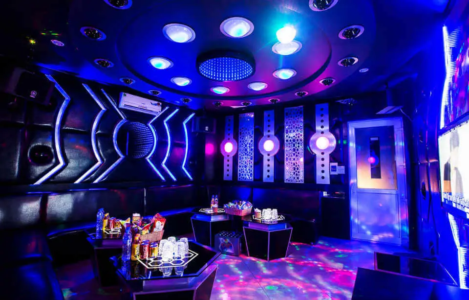 Kinh nghiệm đi karaoke tại Sing KTV 65 Thái Thịnh không phải ai cũng biết